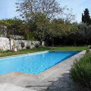 lescaillon.fr-provencehotel.com/